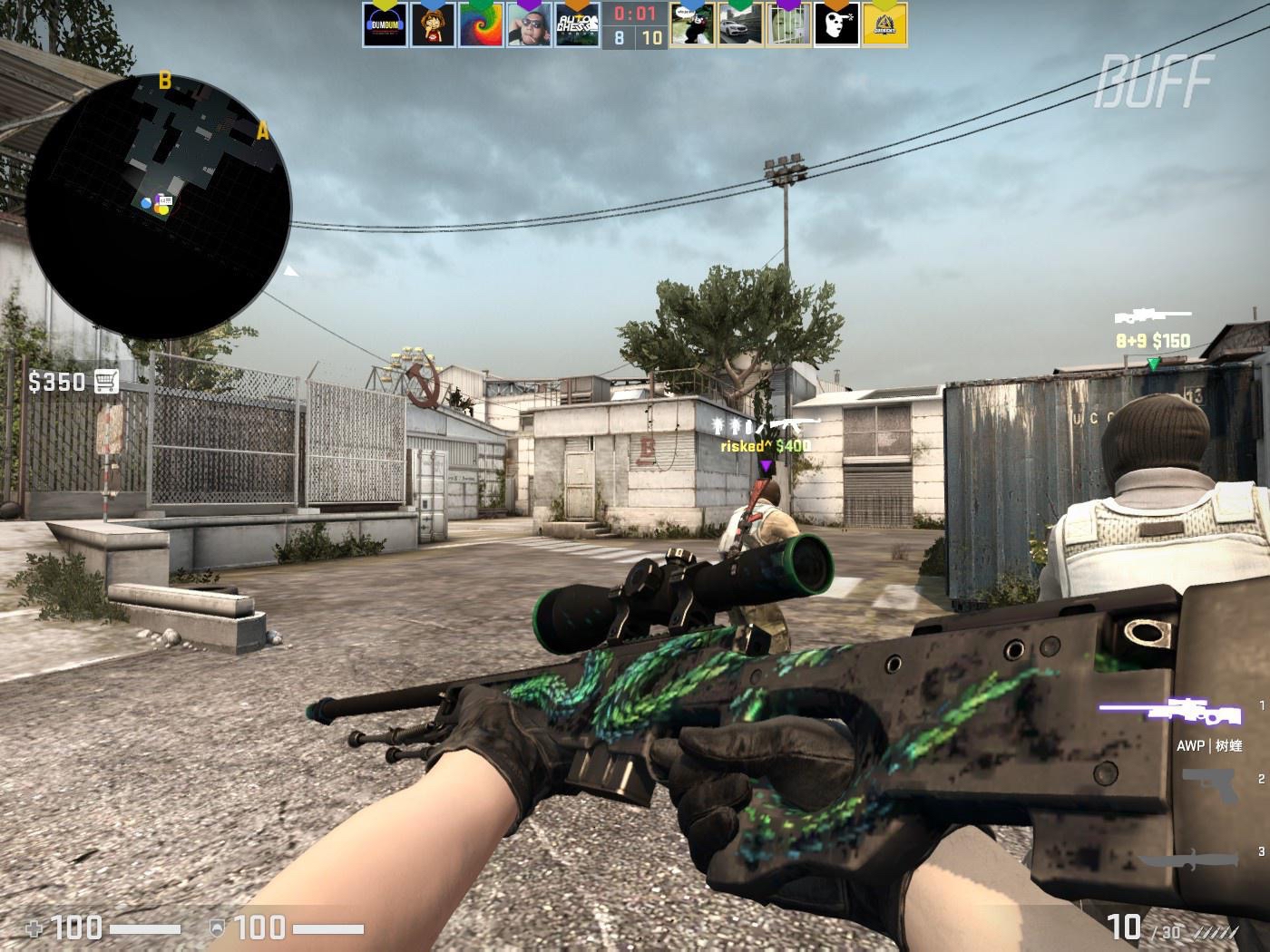 冰球场上的 冰球场上的