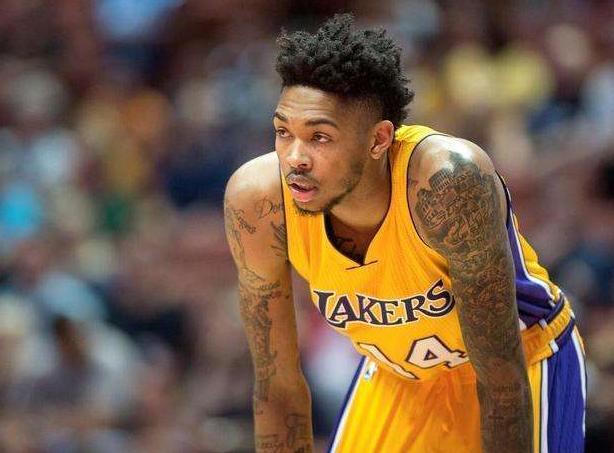 现出的成熟 现出的成熟