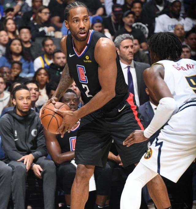 高度符合 高度符合